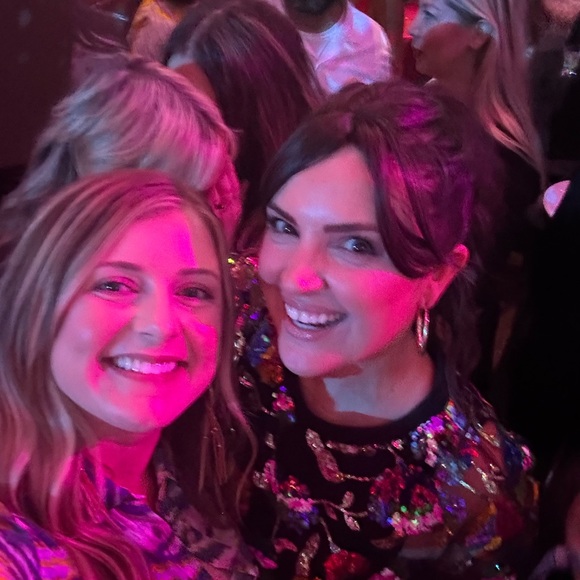 Kimberly is live! Come hang! Yeehaw Yeehaw! 🤠❤️ - Picture 7 of 16